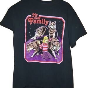 STEVEN RHODES My New Family of Wolves Short Sleeve Tee, Size Medium